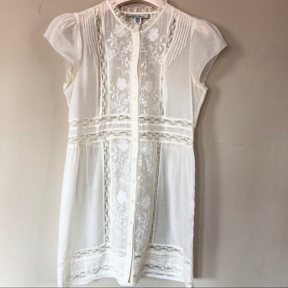 Lacey top
